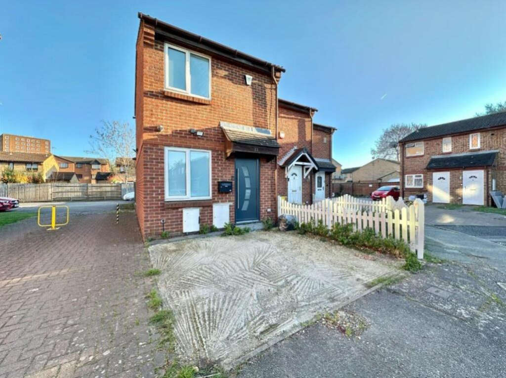Main image of property: Clivesdale Drive, Hayes