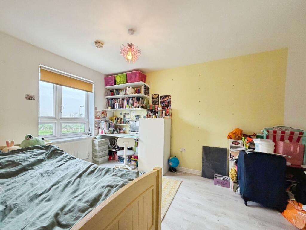 House in Ashford, Repton Park South, Orchard Heights - View 5