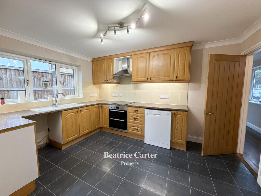House in Ipswich - View 4