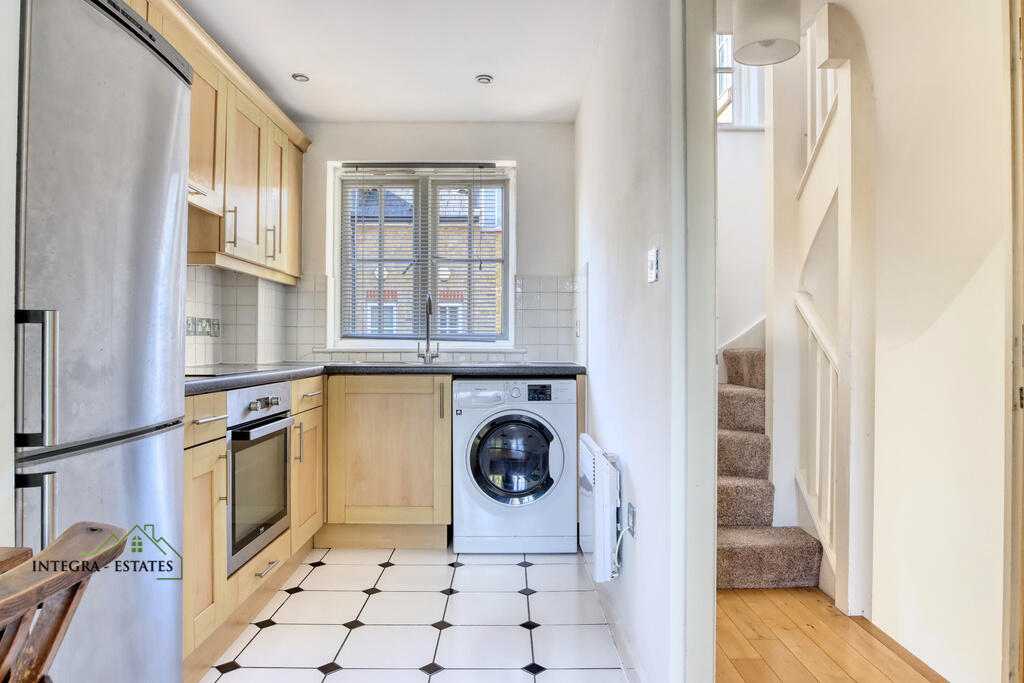 House in London - View 4