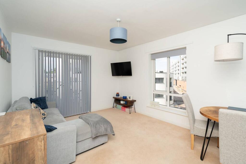 Main image of property: Moorview House, Selden Hill, HP2, Hemel Hempstead, HP2