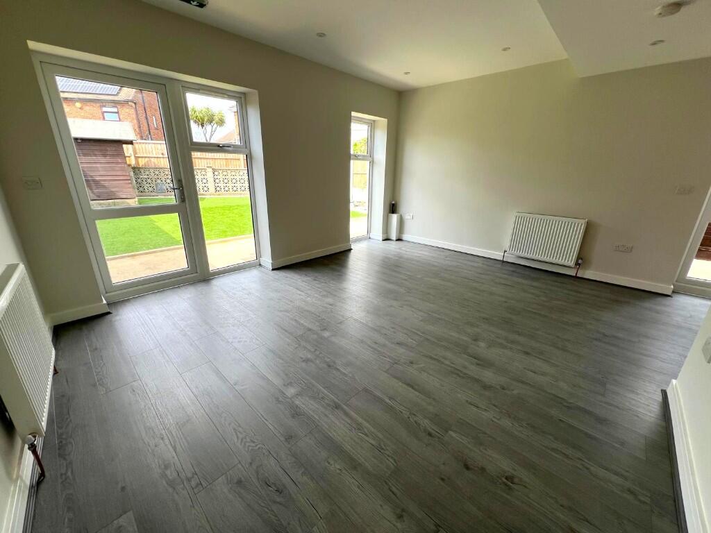 Main image of property: Dominion Way, Rainham, Havering, London, RM13