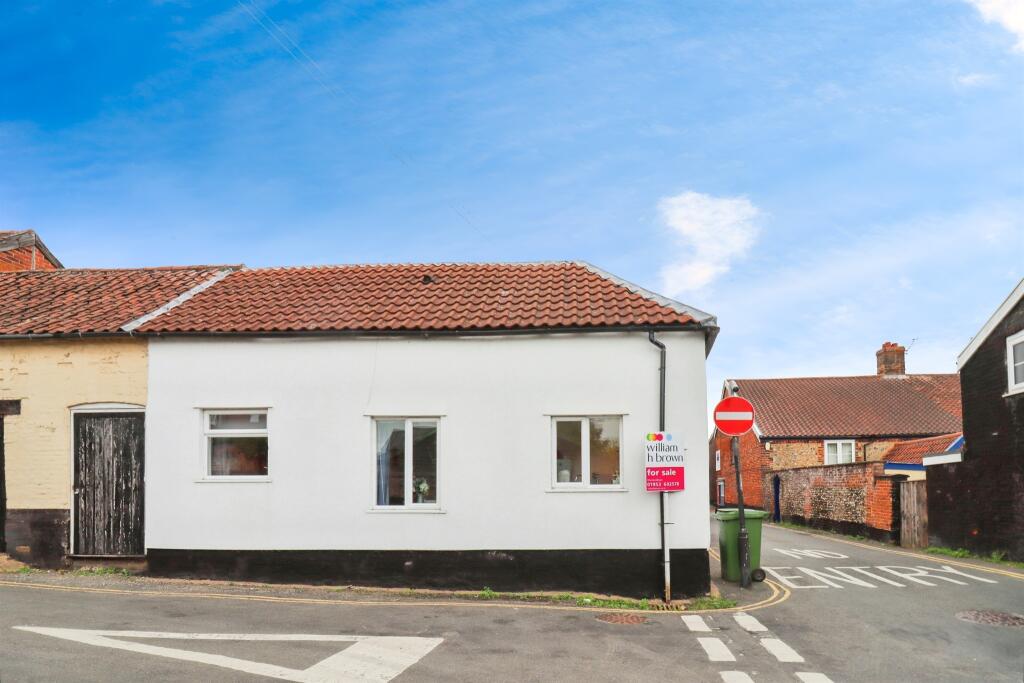 Main image of property: Friarscroft Lane, Wymondham