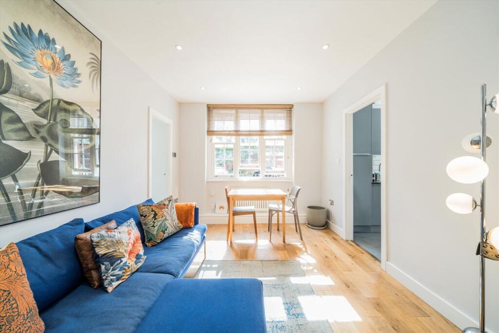Apartment in London - View 2