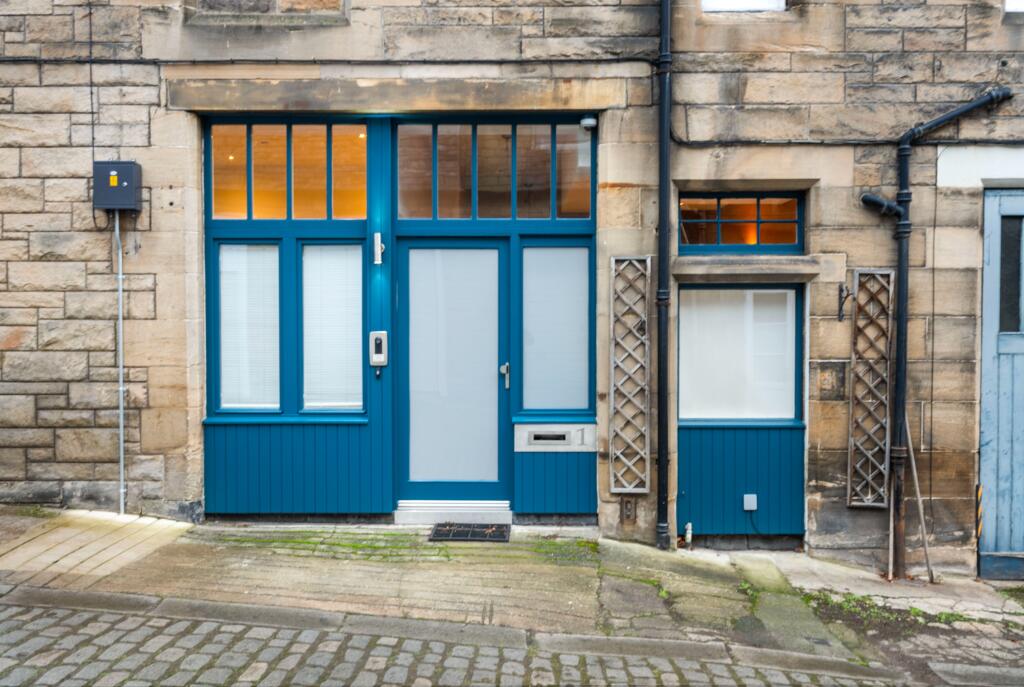 Main image of property: 1 Rothesay Mews, Edinburgh, EH3 7SG