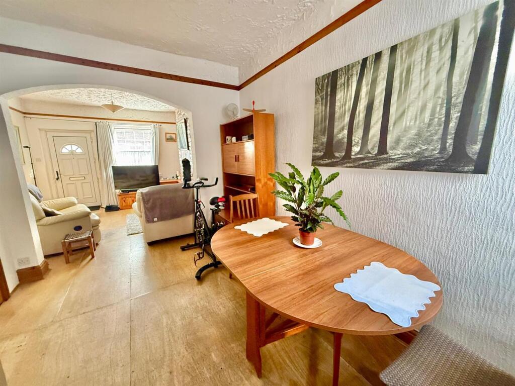 House in Stockport - View 4