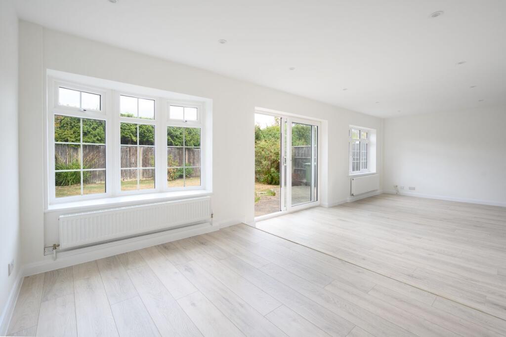 House in Kingston upon Thames - View 4