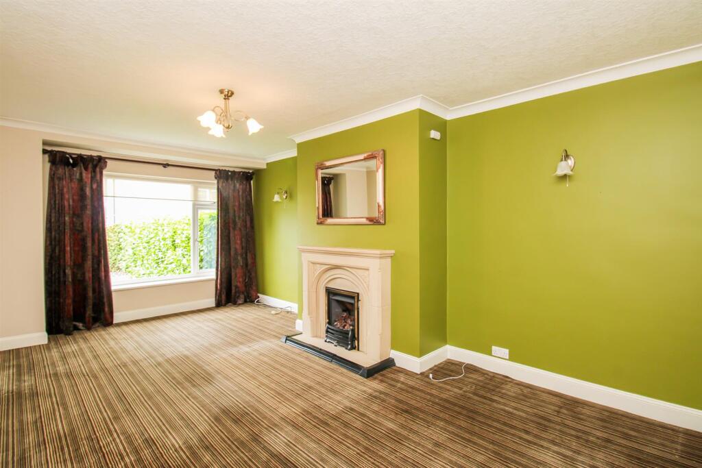 House in Wakefield - View 4