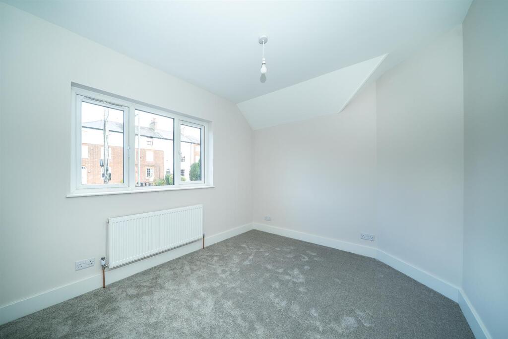 Additional image 14 of Old London Road, St. Albans