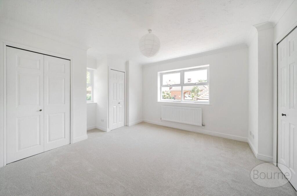 Apartment in Guildford - More