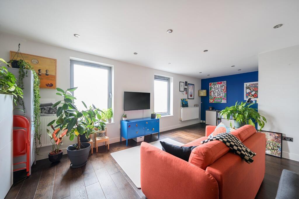 Main image of property: Willesden Lane, Brondesbury, London, NW6