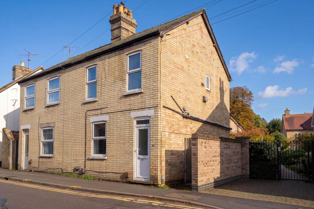 2-bed semi-detached on Woollards Lane, Great Shelford, CB22, £250,000