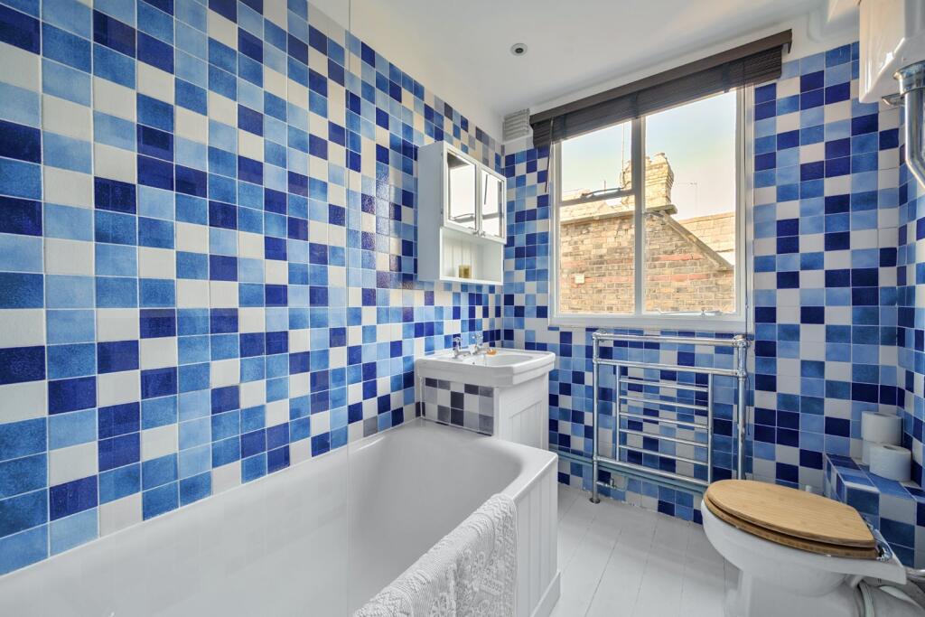 Apartment in London, Ferme Park, Crouch End - View 4