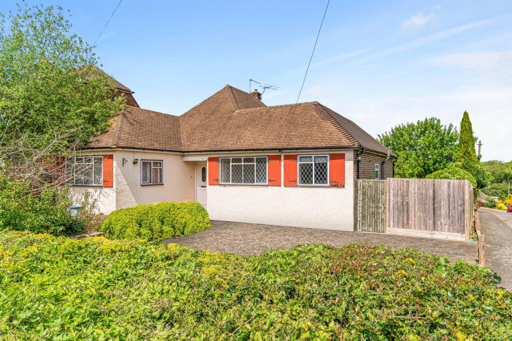 Main image of property: Carew Close, Coulsdon, CR5 1QS