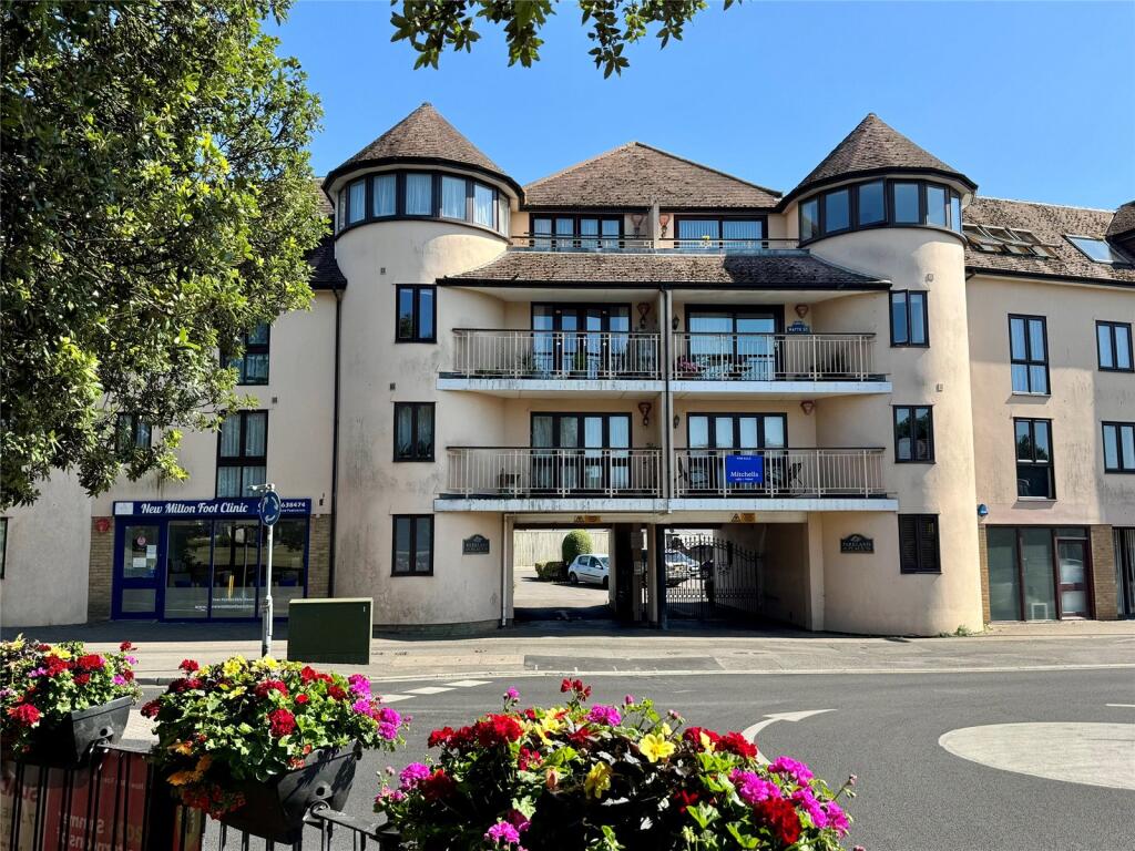 Main image of property: Parkland Place, Old Milton Road, New Milton, Hampshire, BH25