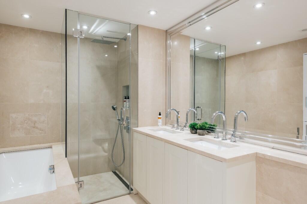 2 bedroom serviced apartment for rent