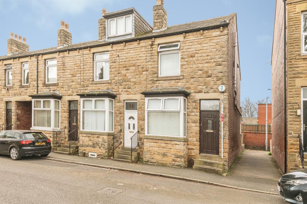 Main image of property: Garden Street, DEWSBURY