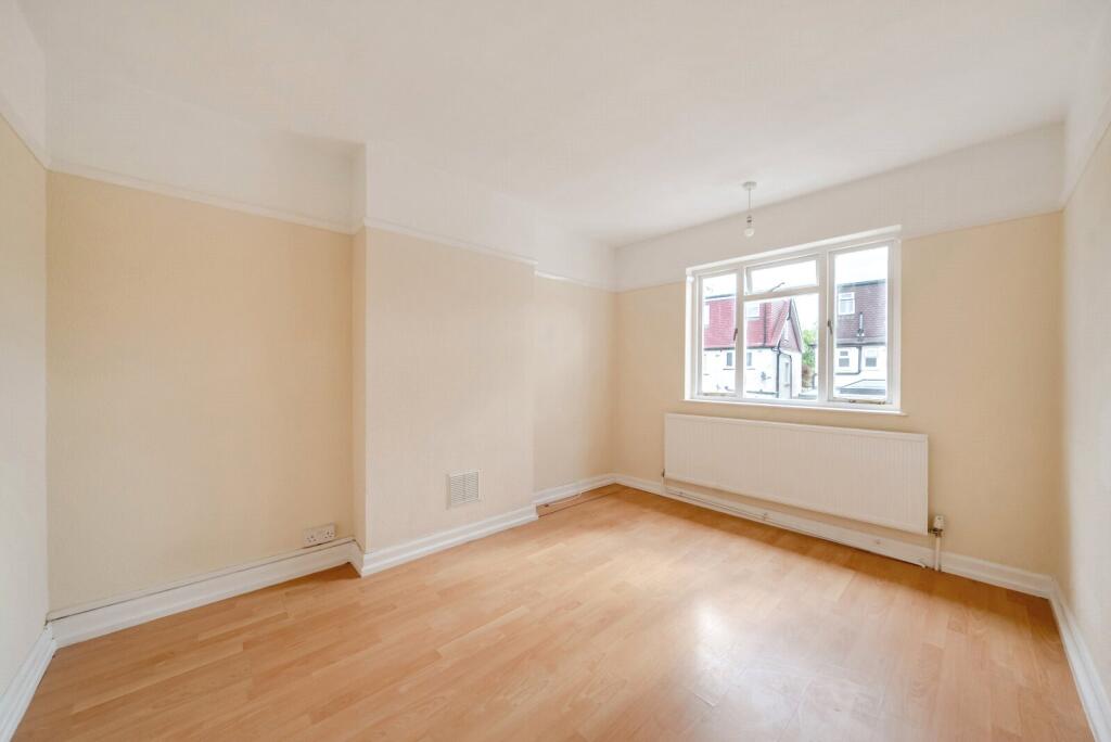 Apartment in London, Royal Borough of Kingston upon Thames - View 4