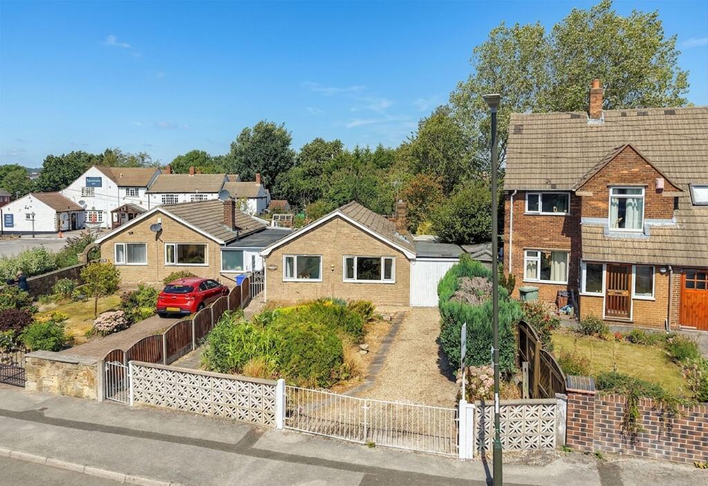 Main image of property: Lockoford Lane, Chesterfield, S41