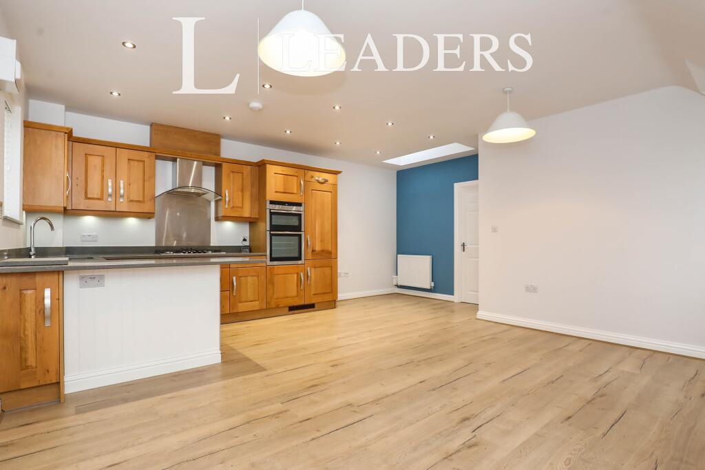 Apartment in Warwick, Cliff Hill - View 4
