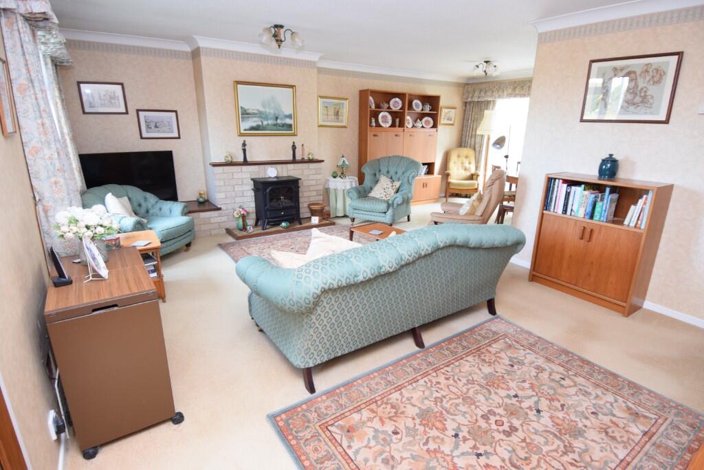 House in Shrewton - View 2