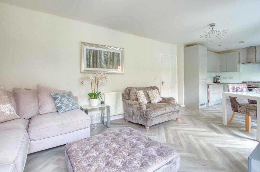 Halletts Road, Monkton Heathfield, Taunton TA2 8FJ photo 4