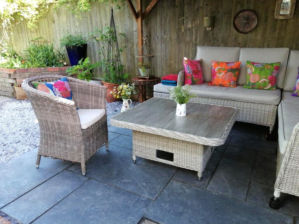 Additional image 14 of Bella View Gardens, Glastonbury, Somerset, BA6