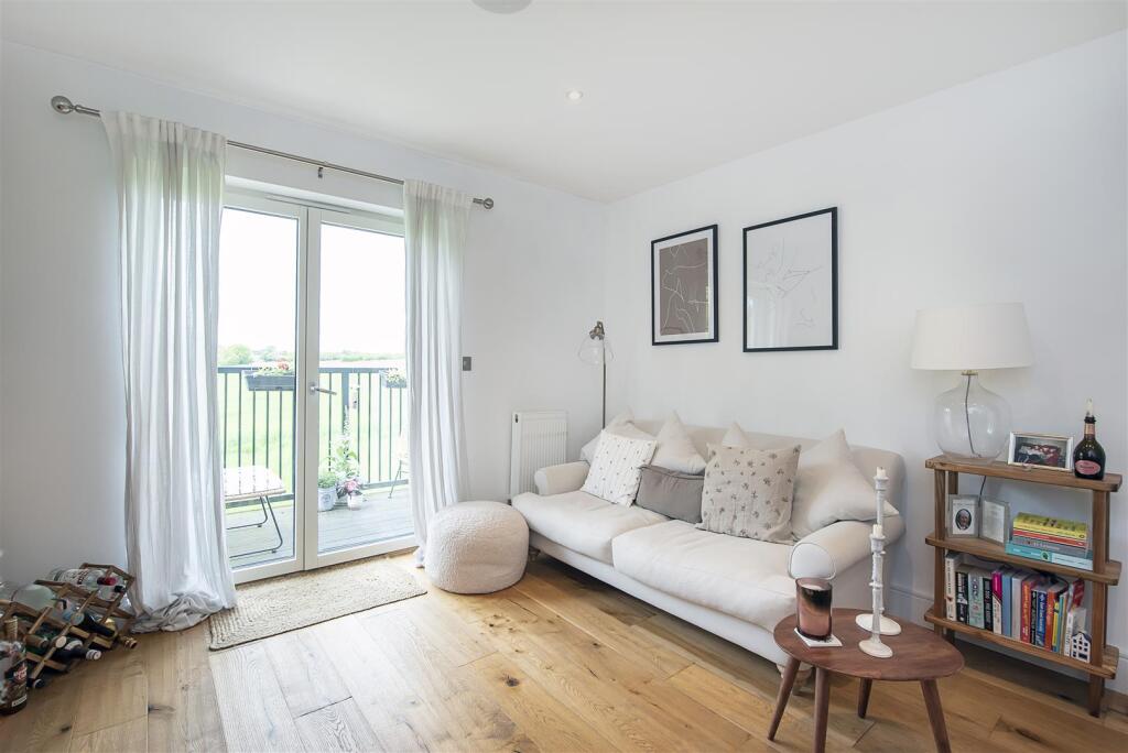 Additional image 3 of Luton Road, Harpenden