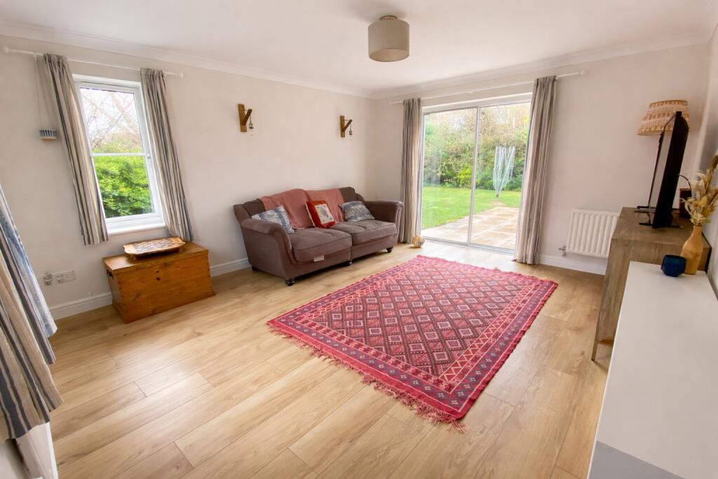 House in Peterborough - View 4