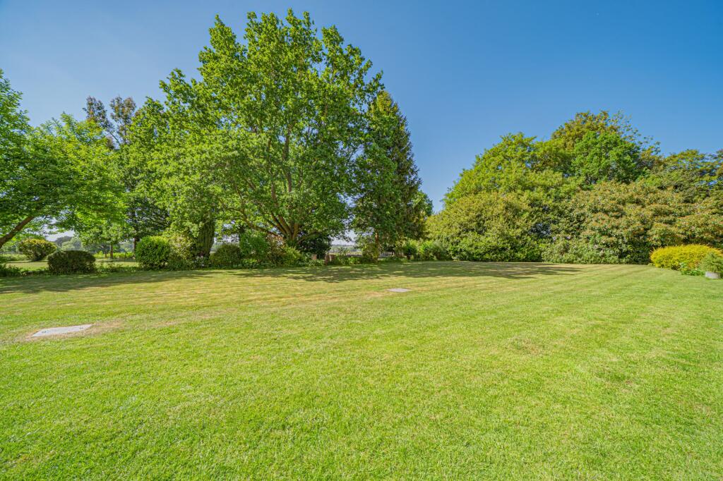 Additional image 33 of Warwick Road, Knowle, B93