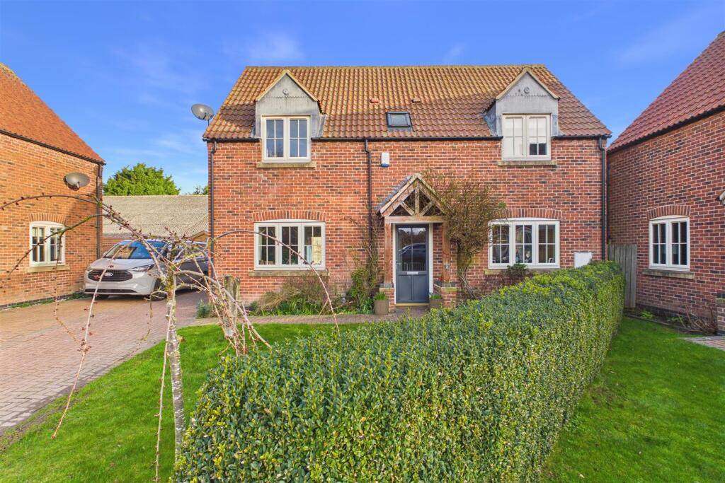 Main image of property: Old Manor Farm, Fenton, Newark