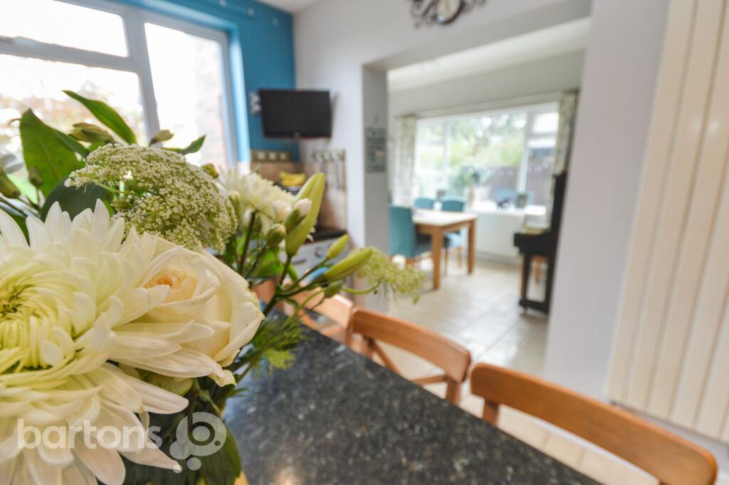 Herringthorpe Valley Road, Rotherham, S65 photo 4