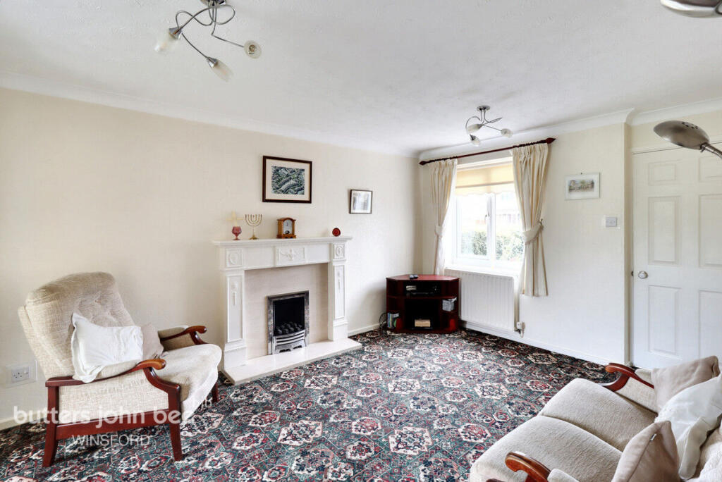 Spey Close, Winsford photo 4