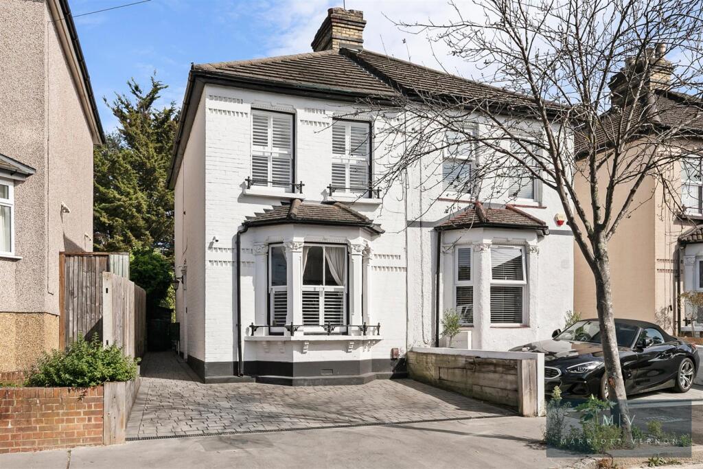 Main image of property: Chelsham Road, South Croydon
