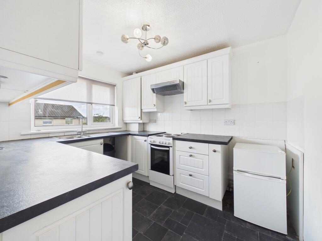 Apartment in Motherwell, North Lanarkshire - More