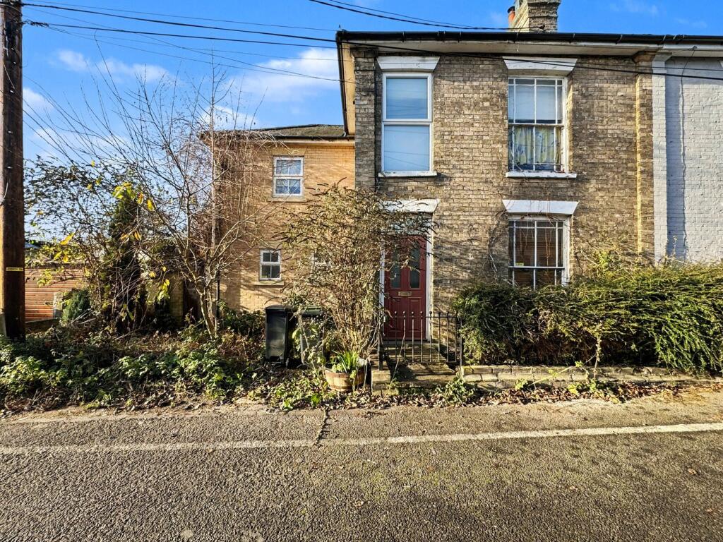 4-bed semi-detached on Childer Road, Stowmarket, IP14, £300,000