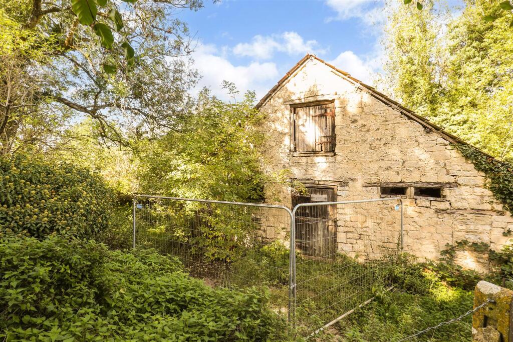 At Miry Fields, Pike Lane, Nailsworth photo 3