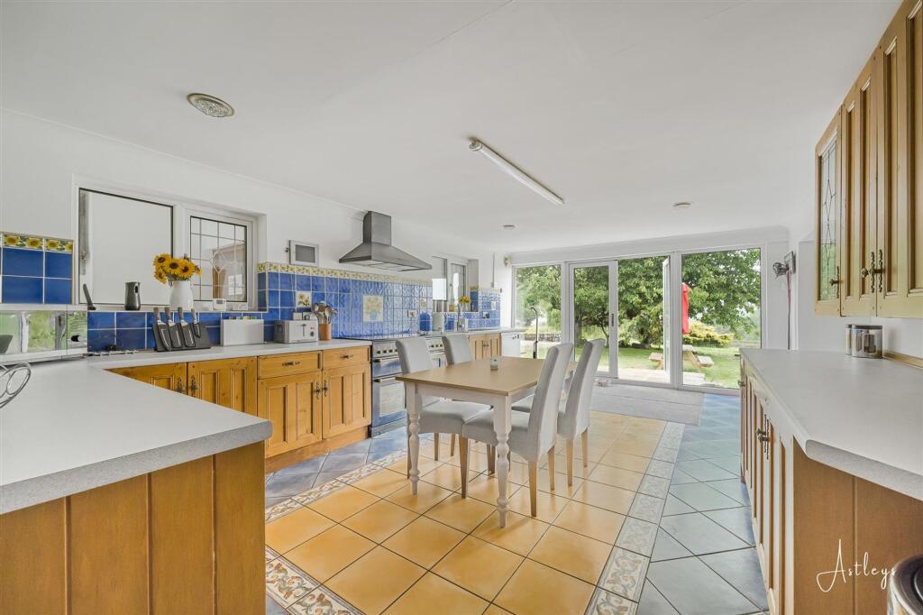House in Swansea - View 4