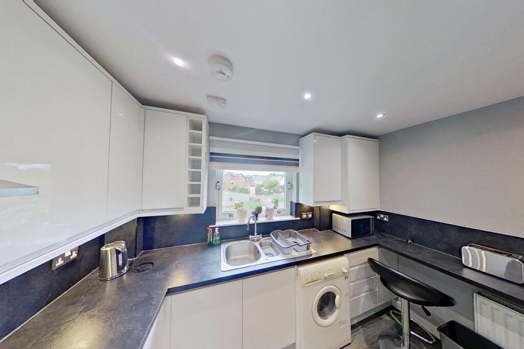 Apartment in Kirkcaldy - View 5