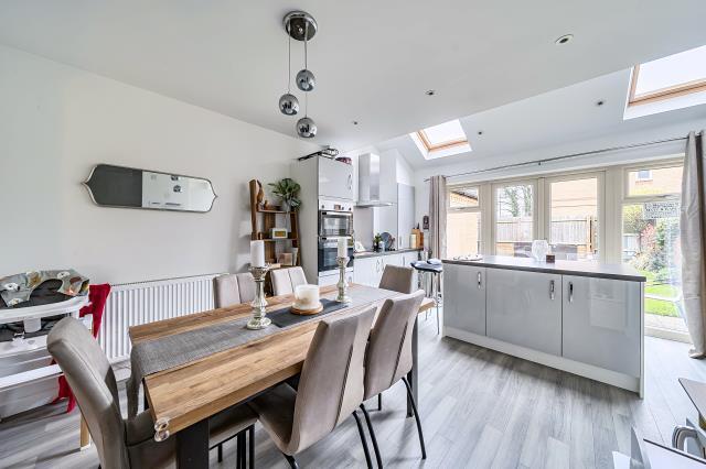 Tony Humphries Road, Banbury - View 5