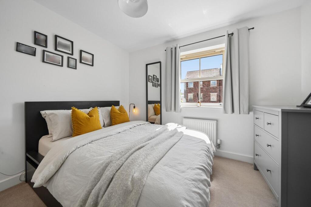 Apartment in Oxford - View 4