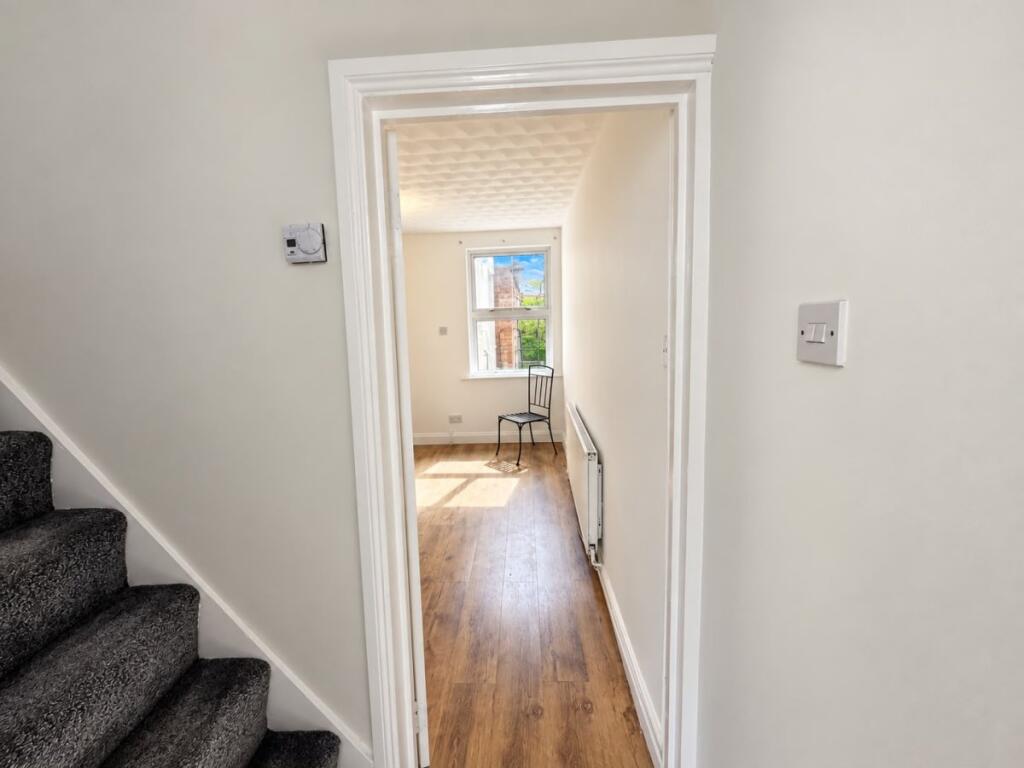 House in Hemel Hempstead - View 3