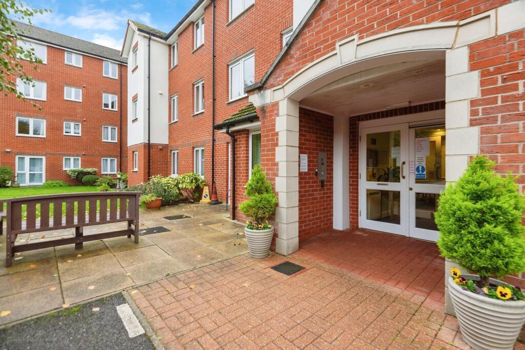 Main image of property: Laburnum Court, Harefield Road, Uxbridge, UB8 1FQ