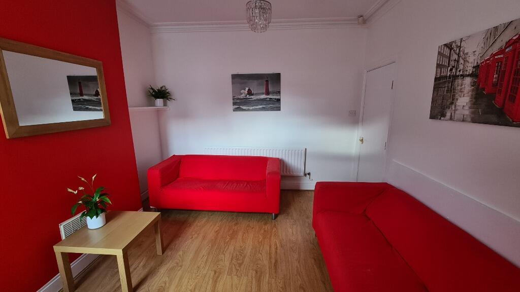 82 Seaford Street photo 4