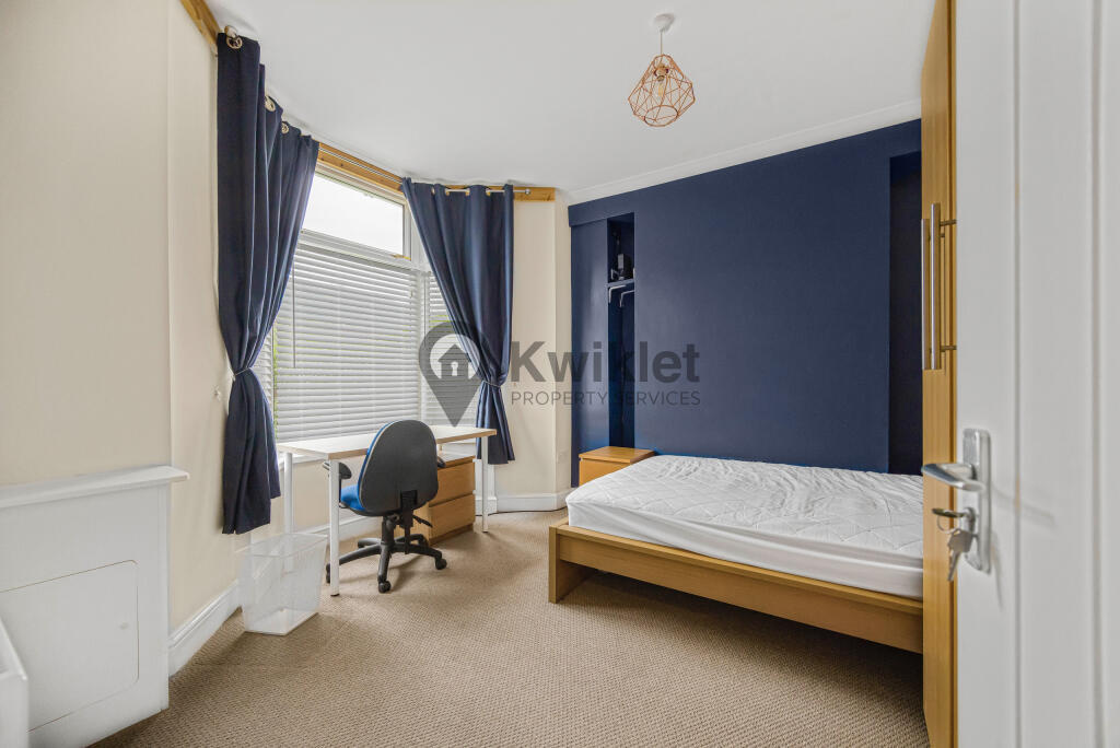 House in Pontypridd, Y Graig - View 3