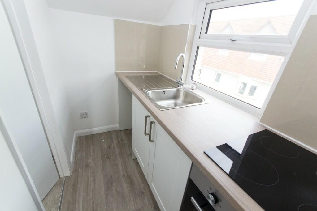 Apartment in Brighton - More