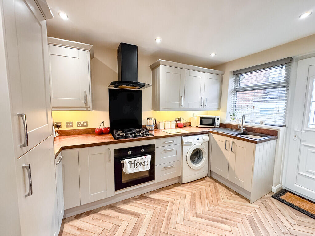Llewellyn Street, Gilfach photo 3