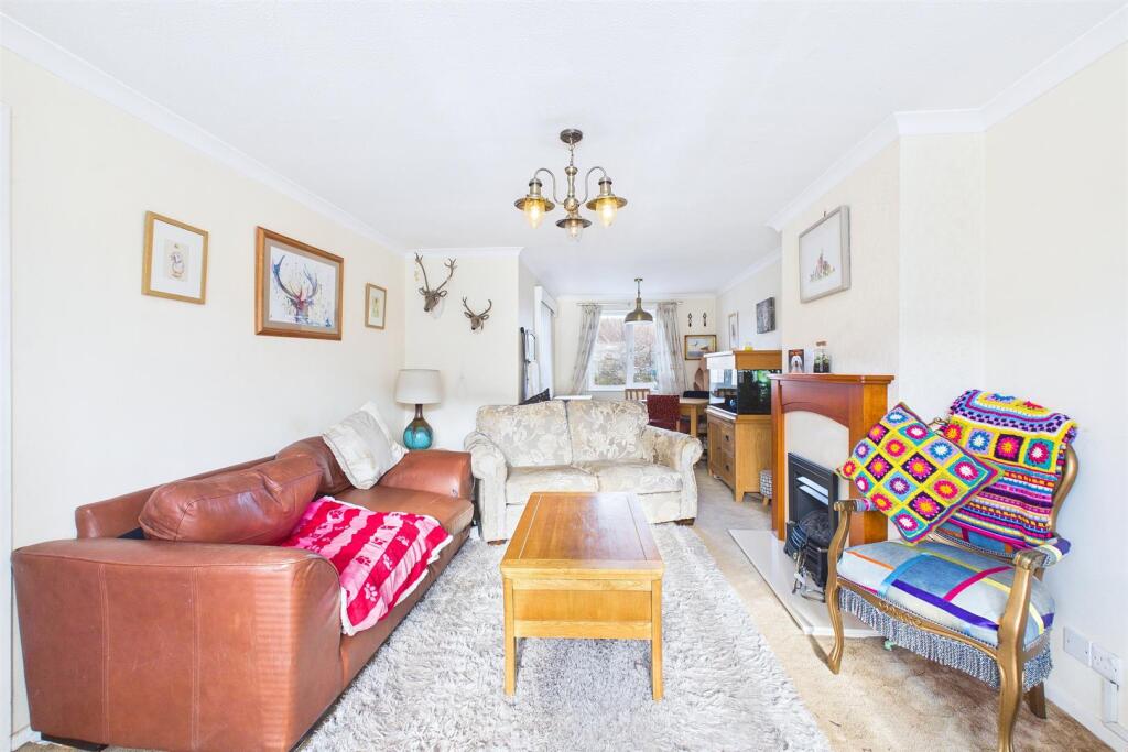 Aldiss Avenue, Dereham photo 2