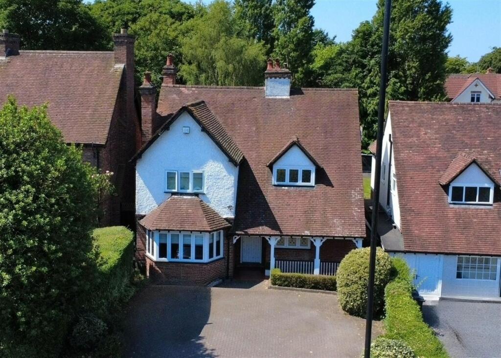 Main image of property: Birmingham Road, Sutton Coldfield
