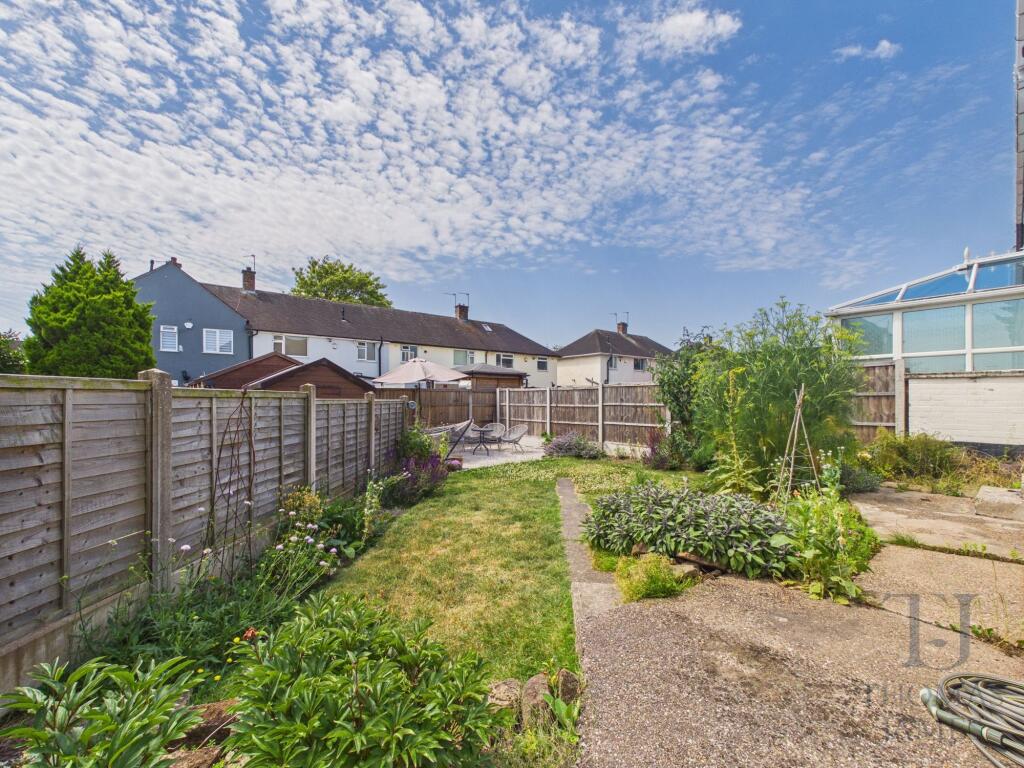 House in Nottingham, Clifton - View 4